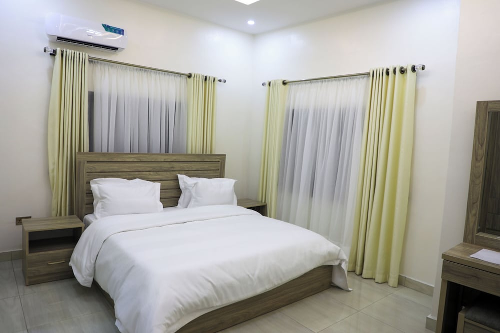 ED - Havilah Suites
