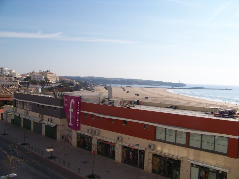 Apartamentos Varandas da Rocha view 4