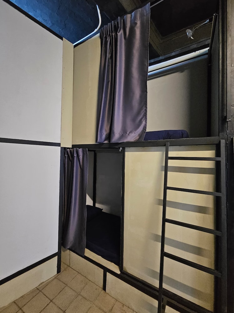 KITA Hostel