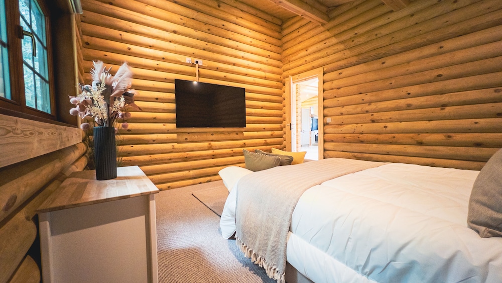 Aspen Lodge view 4