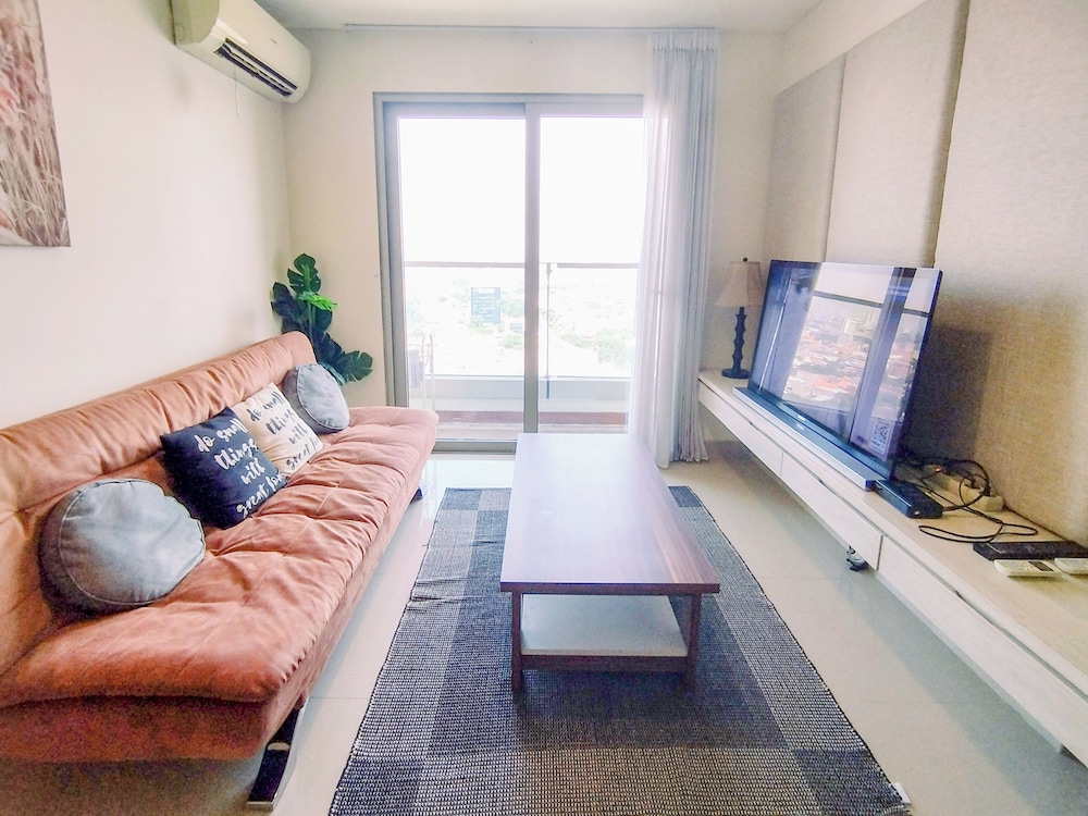 Homey Designed 2BR in City Center at Praxis Apartment