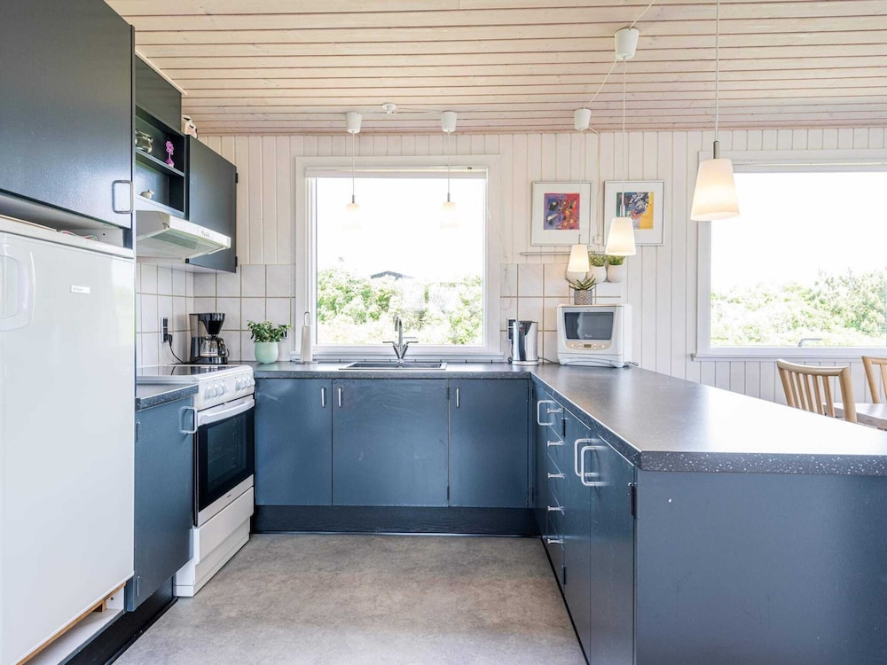 Bright Seaside Retreat in Haurvig-by Traum view 4