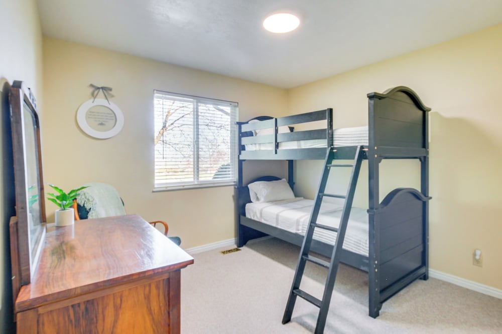 5 Mi to Downtown Logan: Scenic Retreat w/ Patio