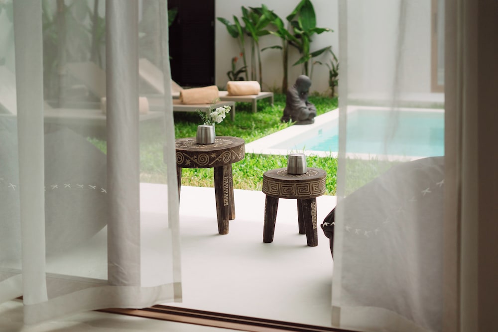 Karma Shana Residence