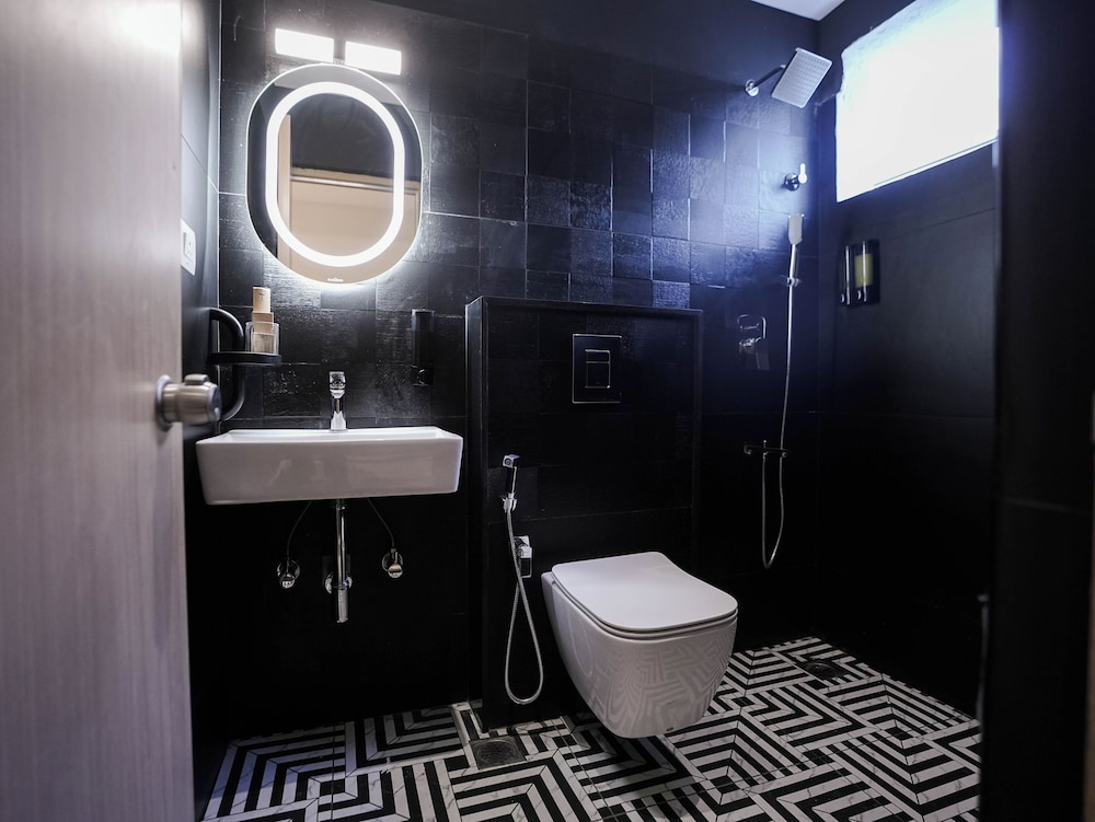 K HOTELS