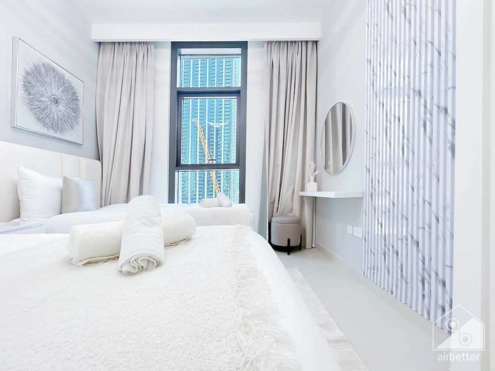 Luxury Burj Crown 4bedroom Balcony & Downtown View
