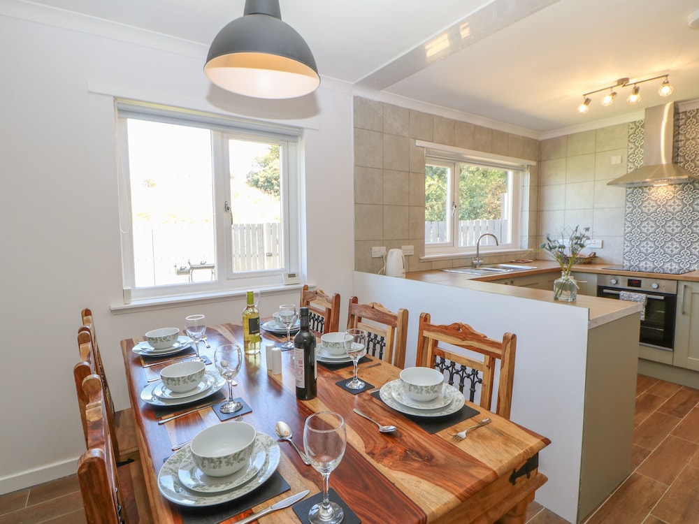 Bankwell Cottage