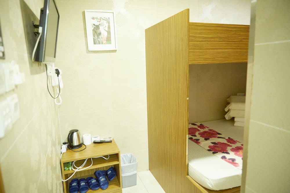 Me Easy Hostel
