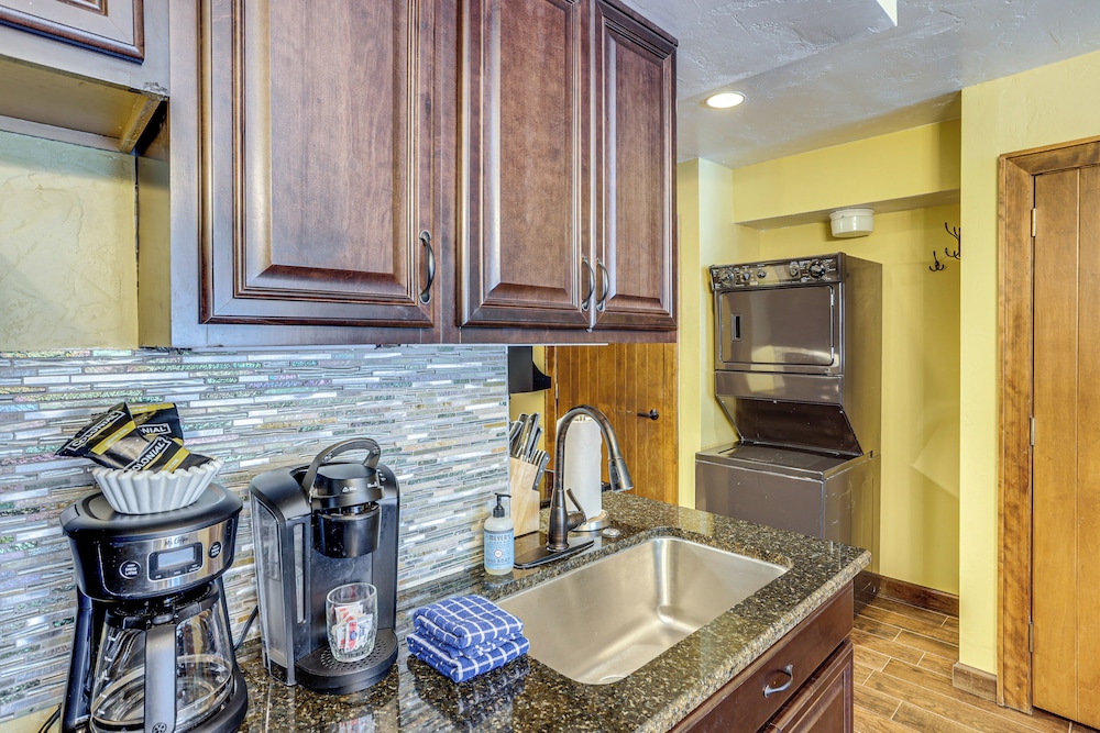 Mtn-view Gem in Durango w/ Community Perks