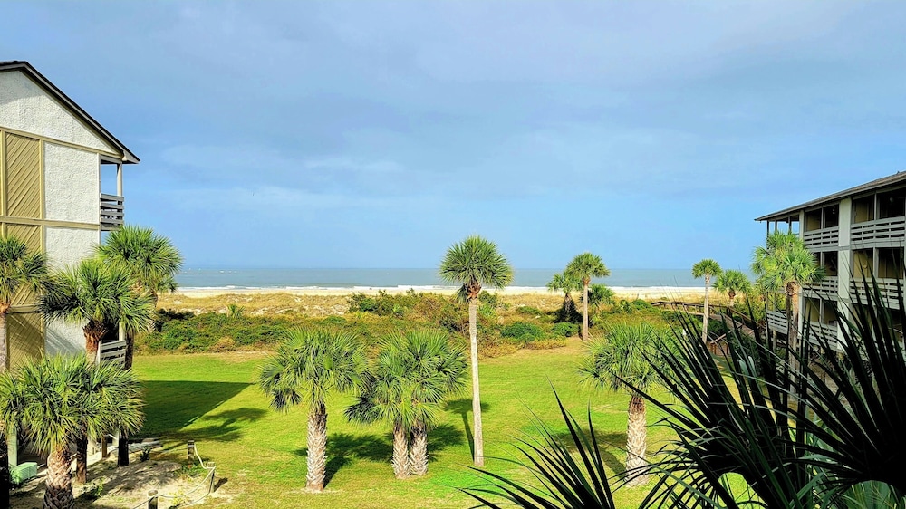 Lighthouse Point 3 by Tybee Vacation Rentals