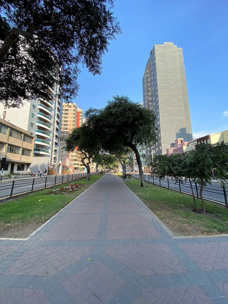 Private Modern Apartment in Pardo - Miraflores