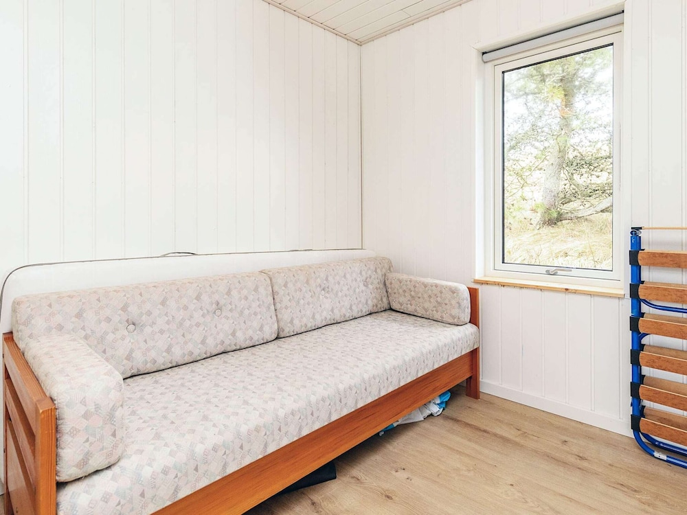 6 Person Holiday Home in Pandrup