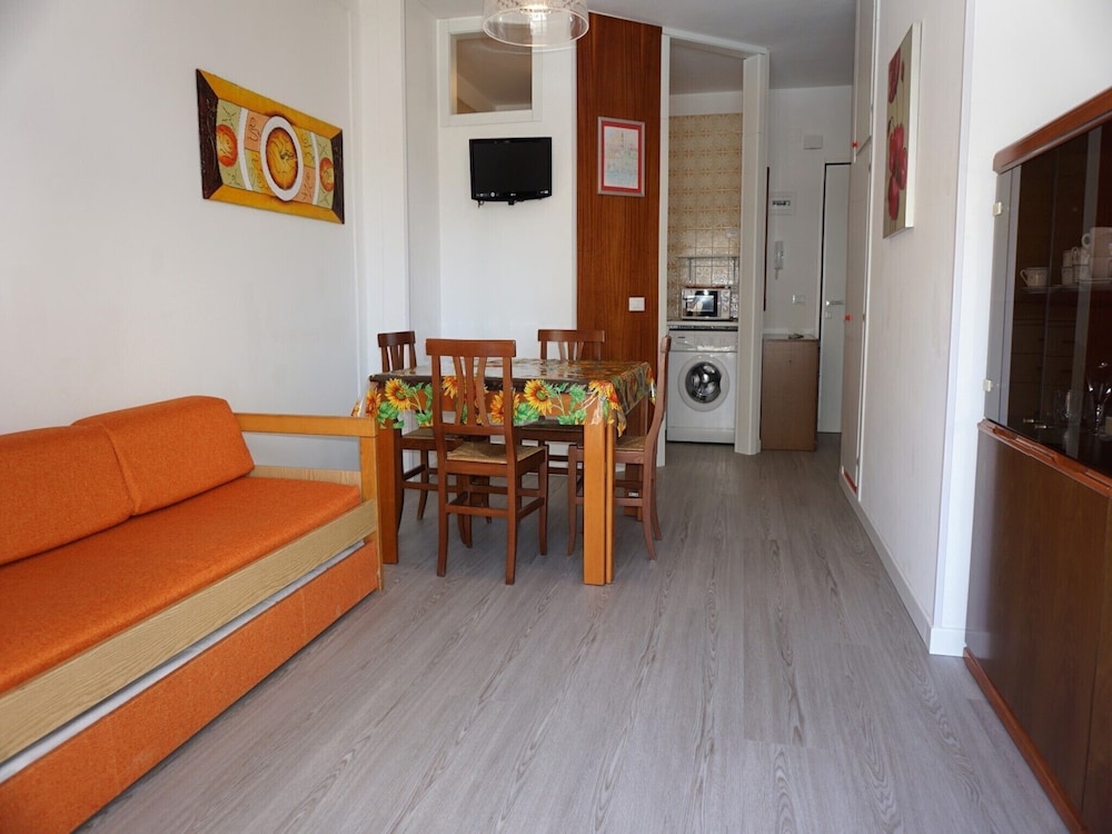 Bright Apartment by the Beach view 3