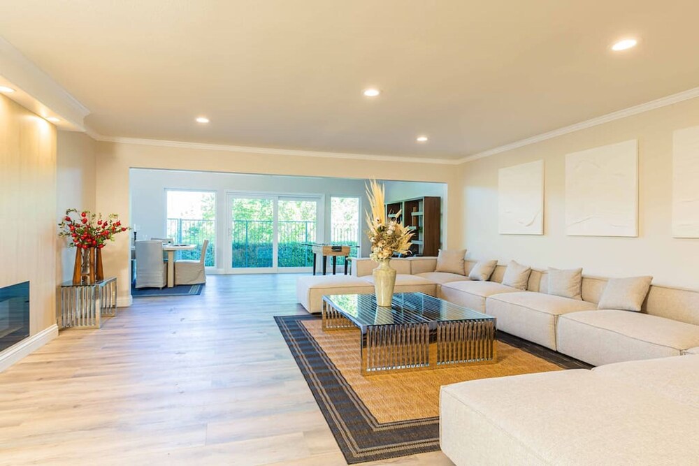 Luxury Pool Home in Glendora Foothills Retreat