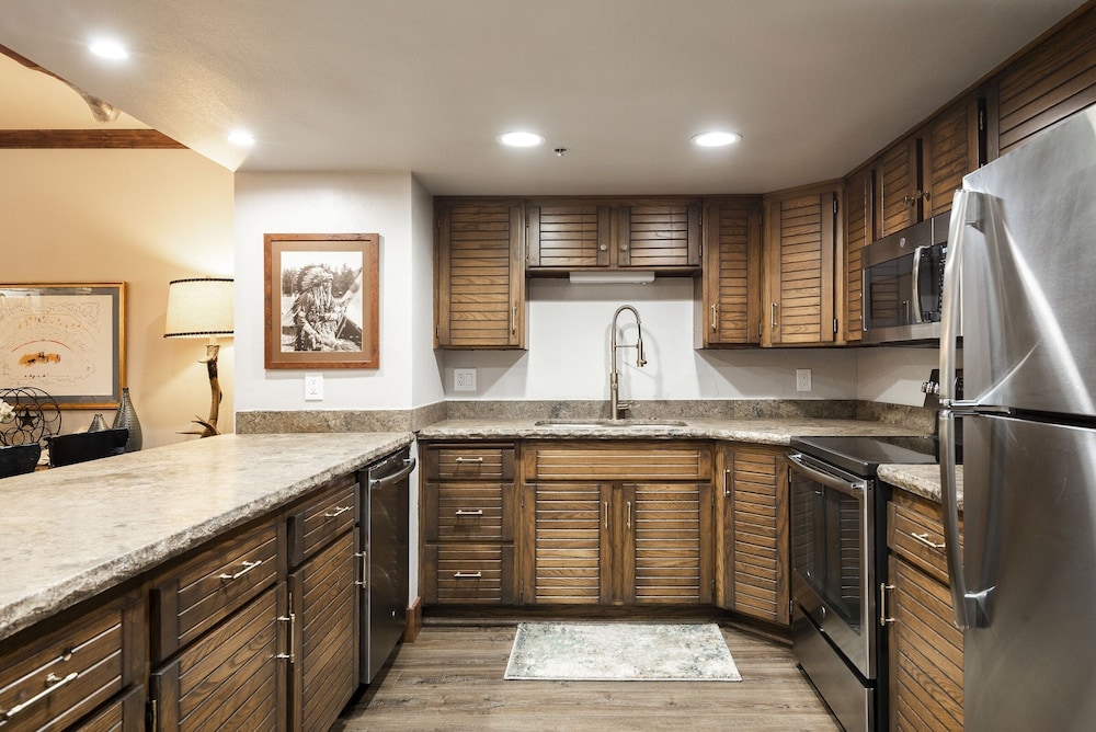Park City Ski Resort UT - Park Station Condos