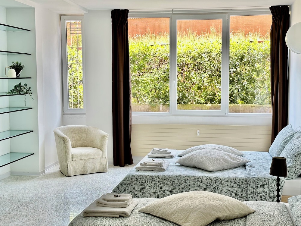 Navigli Apartments