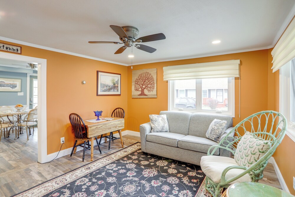 1 Block to Beach: Home w/ Hot Tub in Port Clinton!