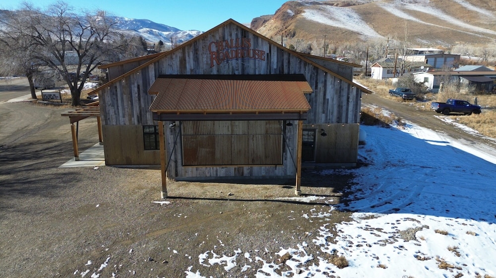 Photo 10