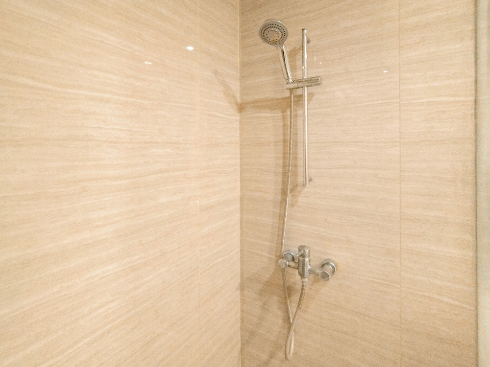 Warm 3Br Direct Access To Mall La Riz Supermall Mansion Apartment