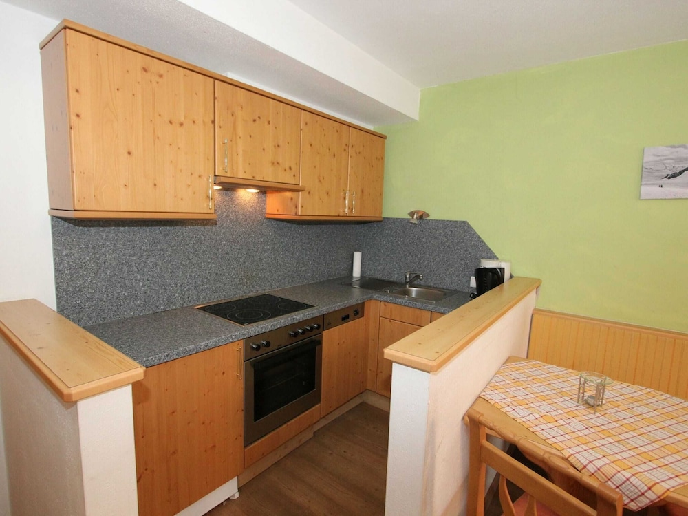 Luxurious Apartment in Langenfeld With Sauna view 4