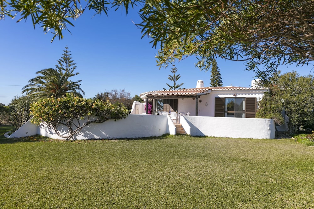 Casa Ryder Casa Ryder Short Walk From Marinha b