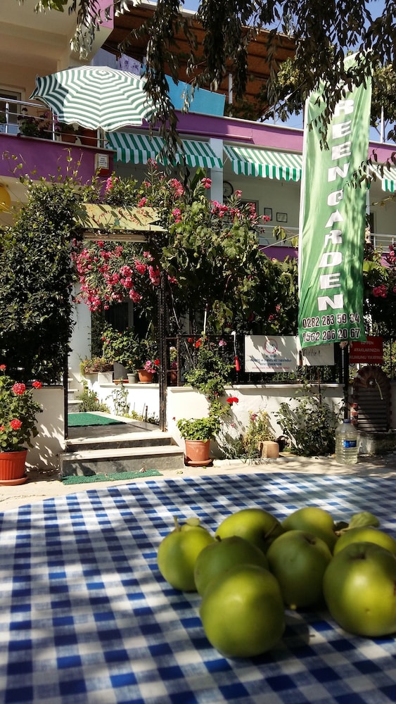 Kumbağ Green Garden Pansiyon