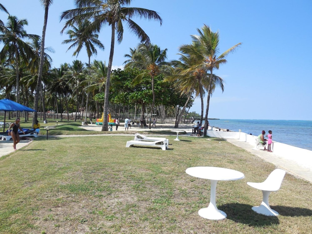 Sun N Sand Beach Resort
