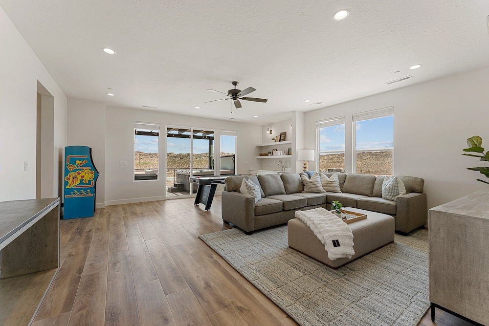 Isle Of Adventure 6 Bedroom Townhouse
