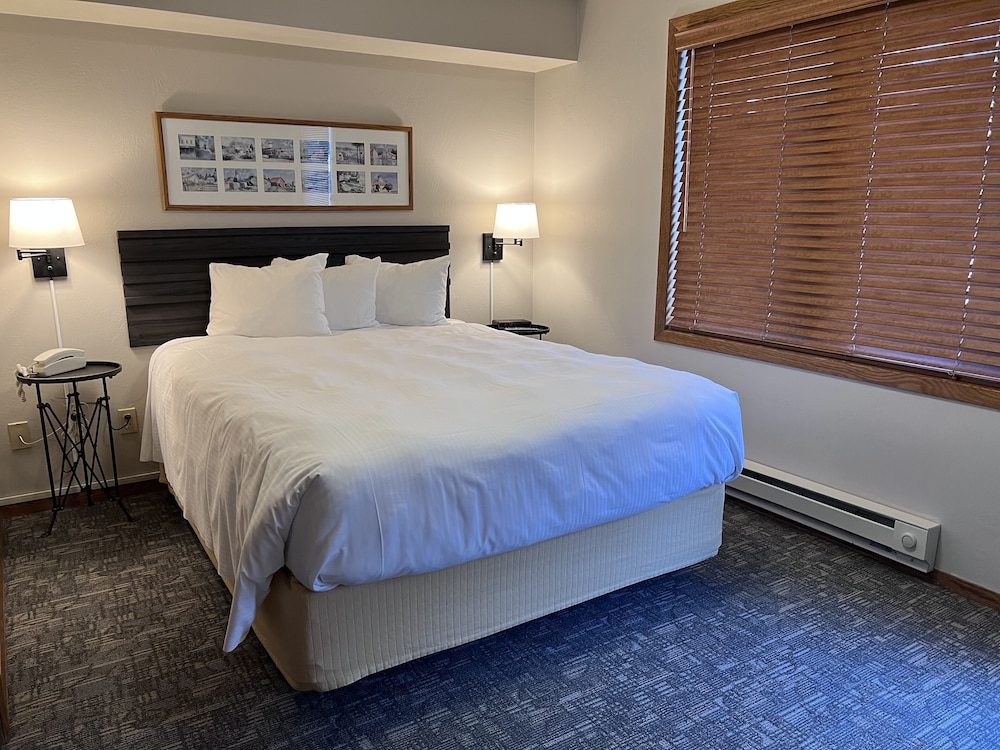 Homestead Suites