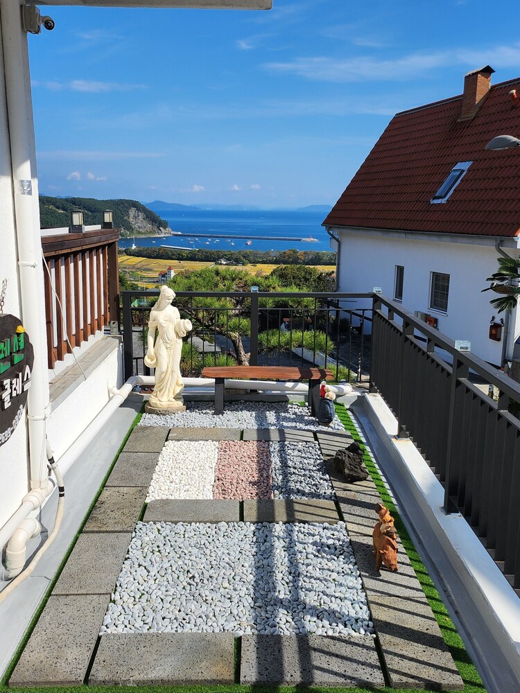 Namhae German Village Hercules