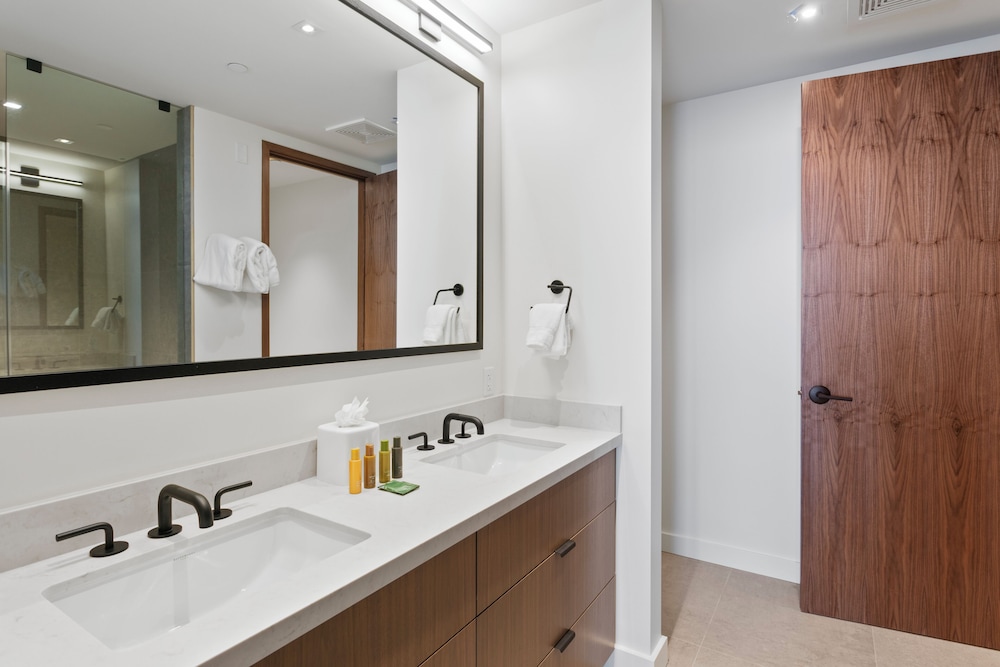 Argent at Deer Valley Resort - Three Bedroom Deluxe #103 3 Condo