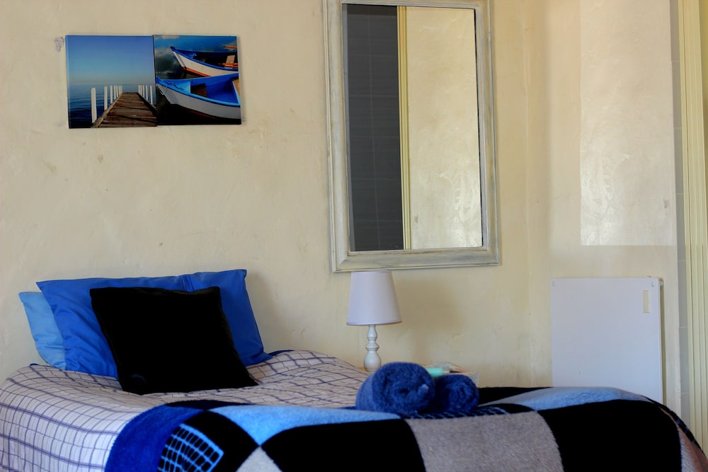Sandpiper Guest Cottages