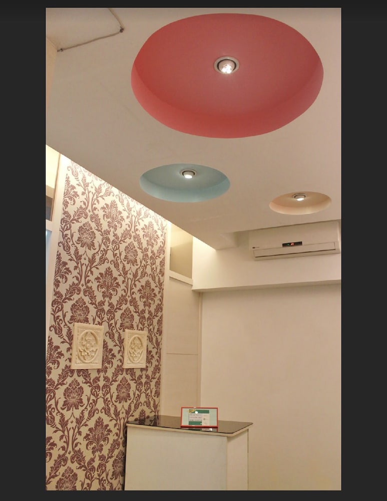 LOK Hotel