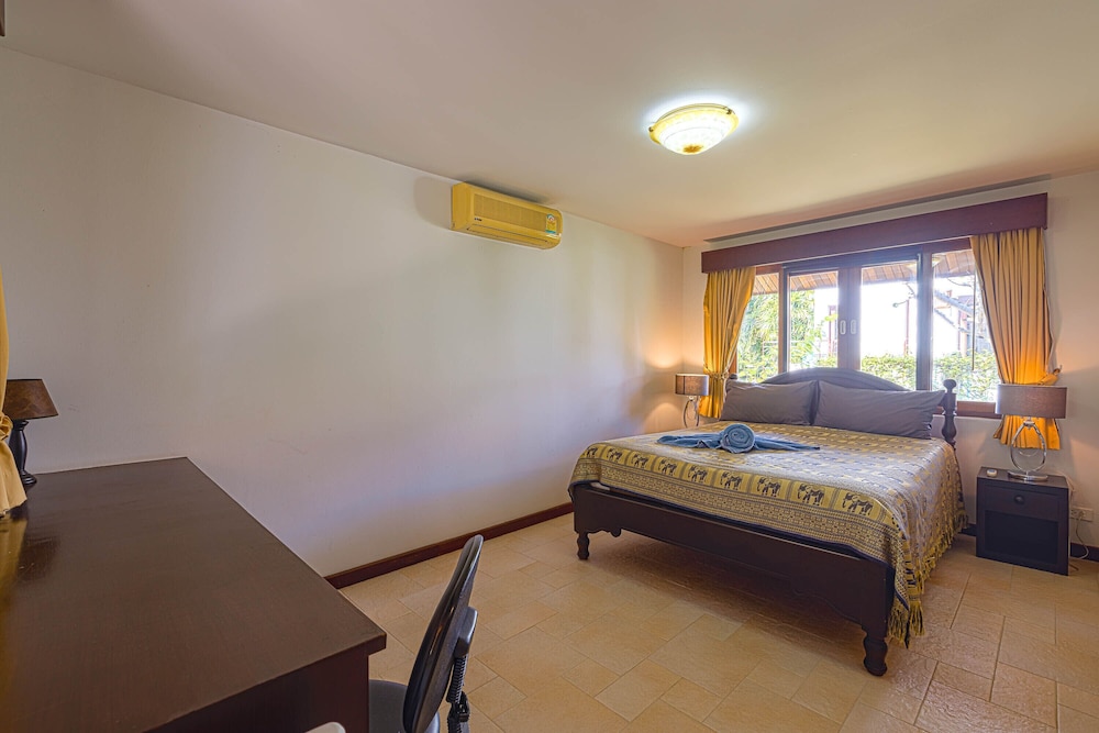 Bali Style Mansion in Great Location WL2 view 5