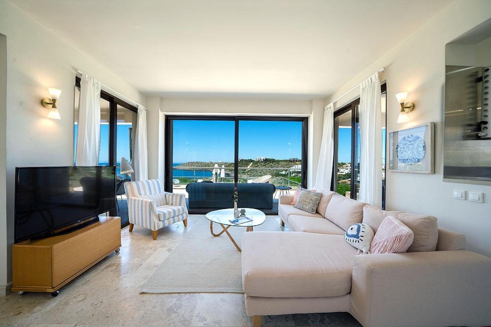 Tersanas Villas