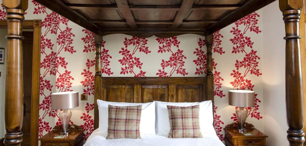 Strathallan Bed and Breakfast