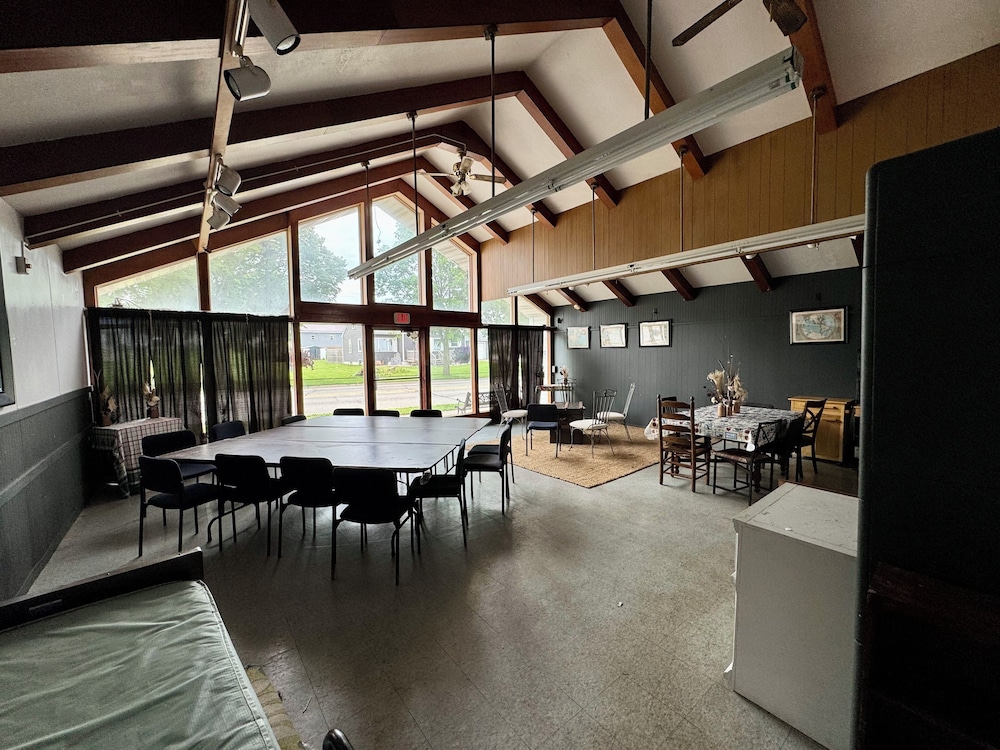 meeting & event spaces