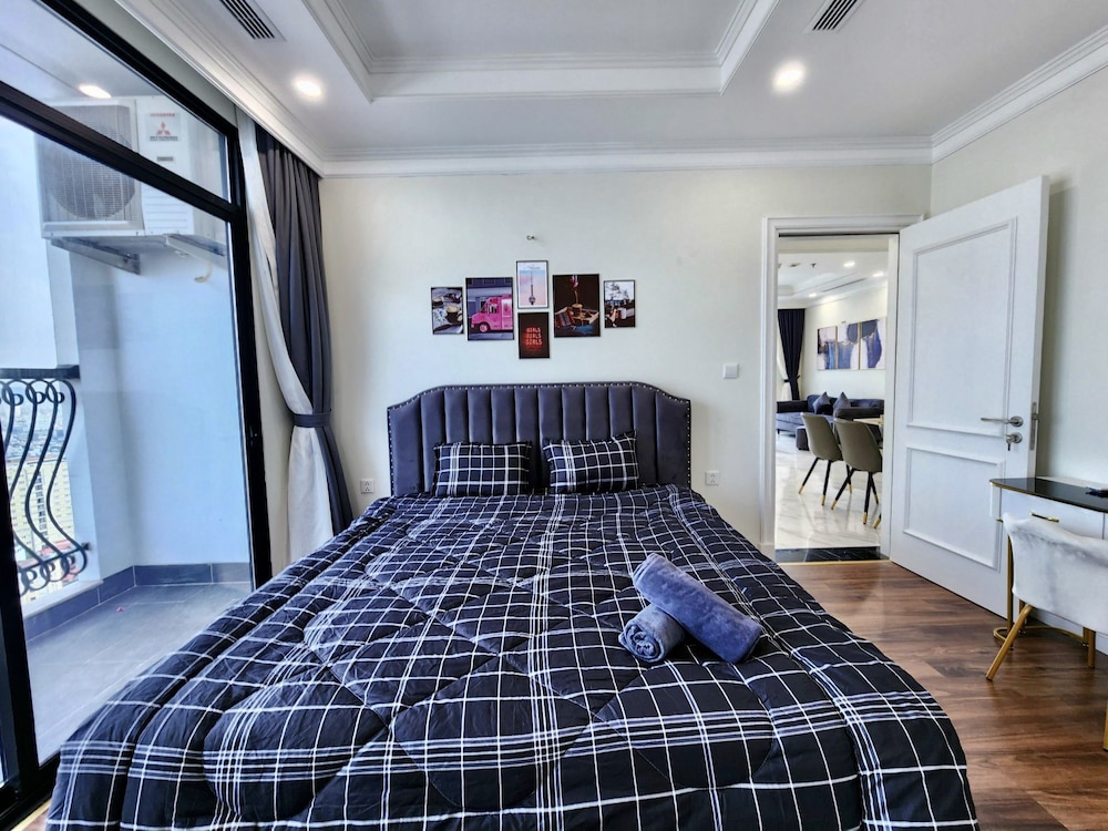 Hateco Laroma Royal Apartments