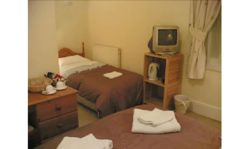Oxford Vacations - Athena Guest House - Property Image 25