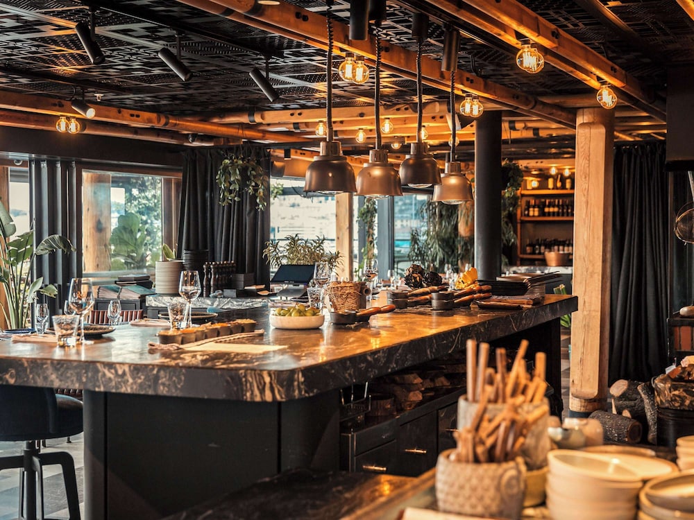 Novotel İstanbul Boğazı - Image 30