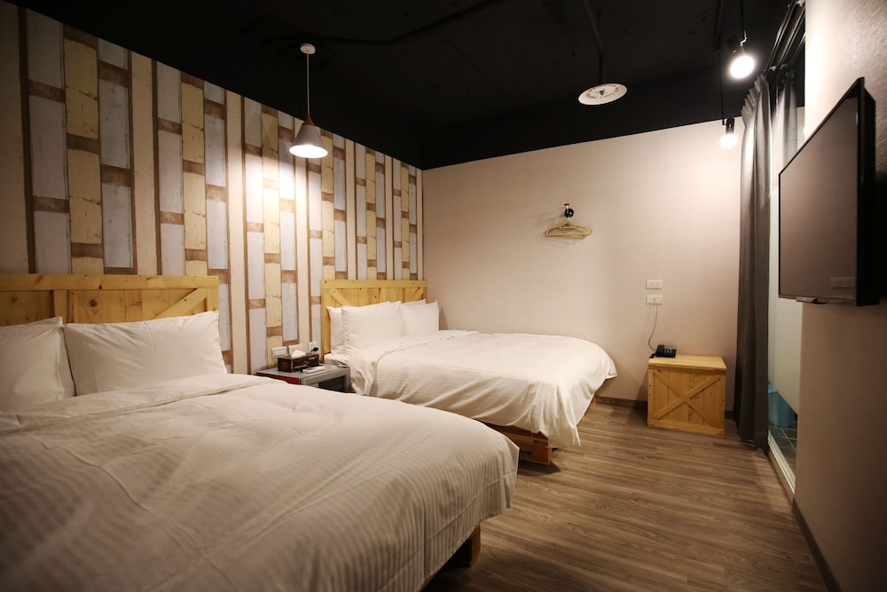 Nys Loft Hotel - Hostel