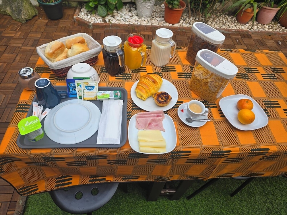 Jualis Guest House