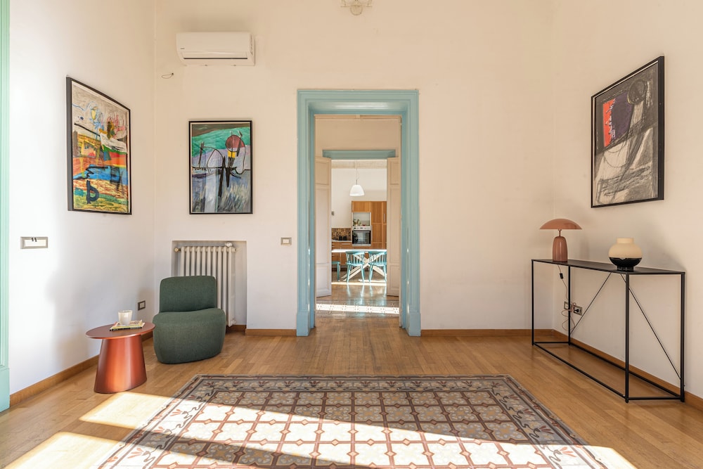 Carlo Apartment with Terrace by Wonderful Italy