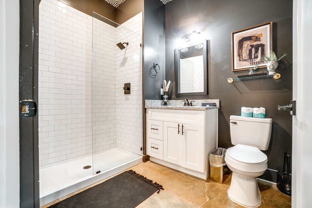 Modern Nashville Studio 5 Mi to Downtown! - Property Image 1