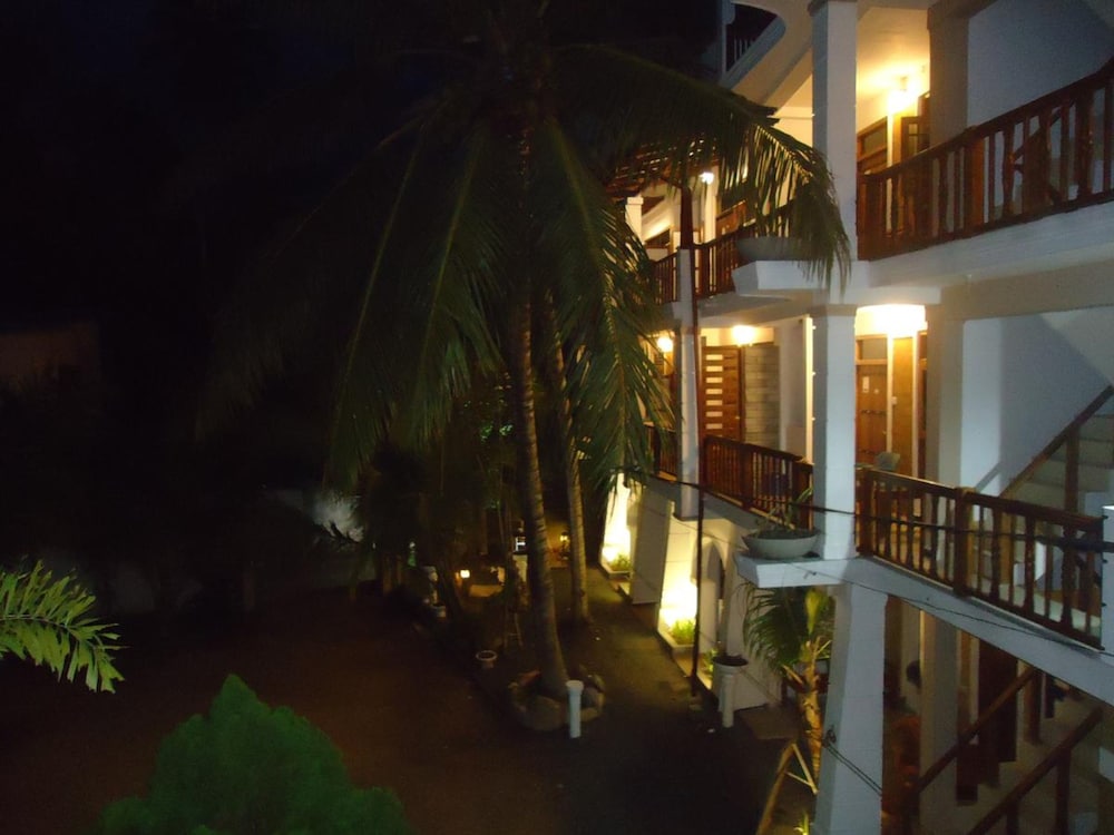 Sky Garden Mini Hotel