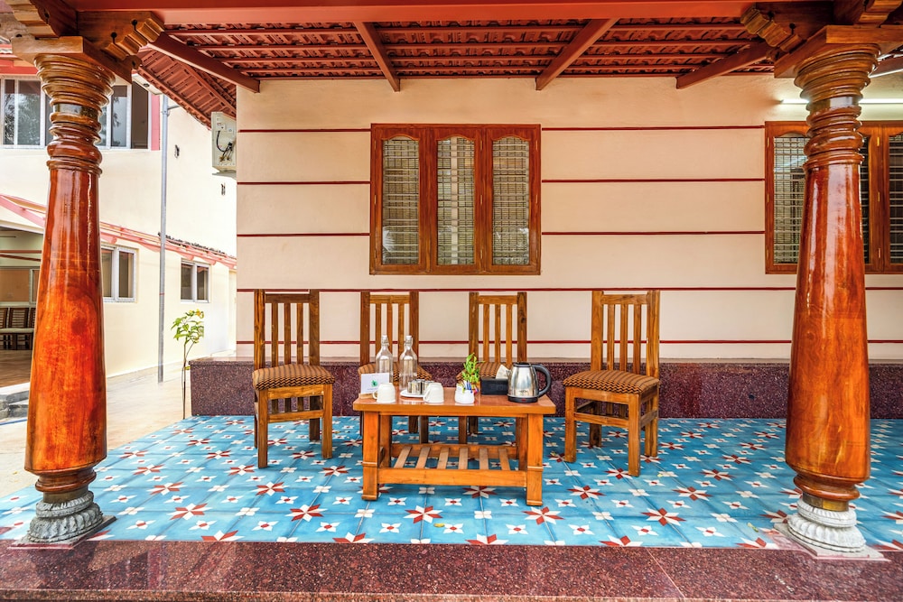 APR Villa by Alaya Stays