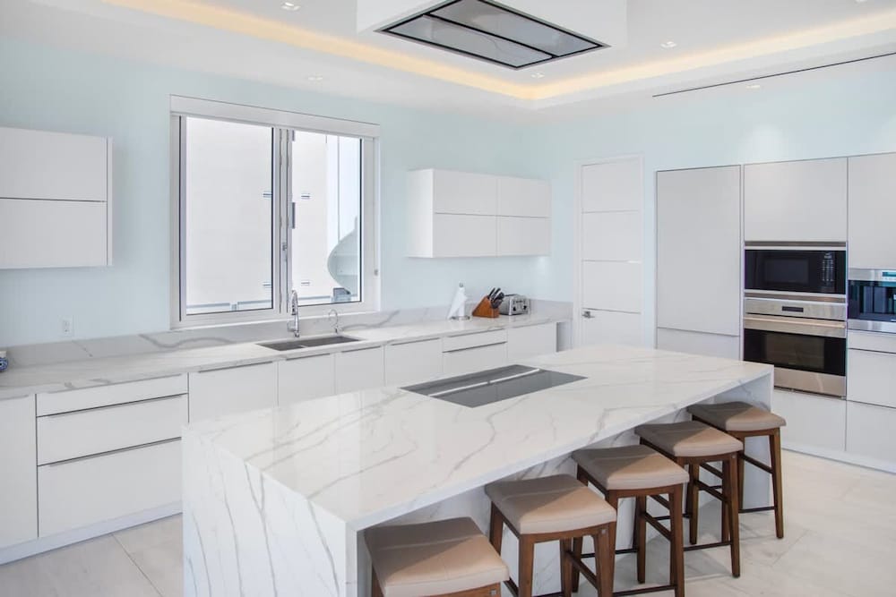 Oceanfront Penthouse and Patio at ONE Cable Beach