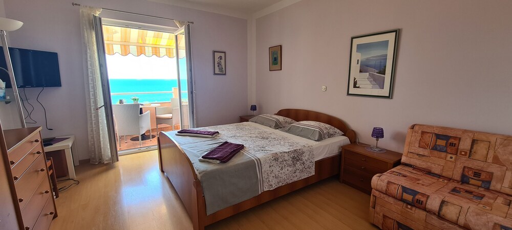 Apartments Maskalan Sunset view 3