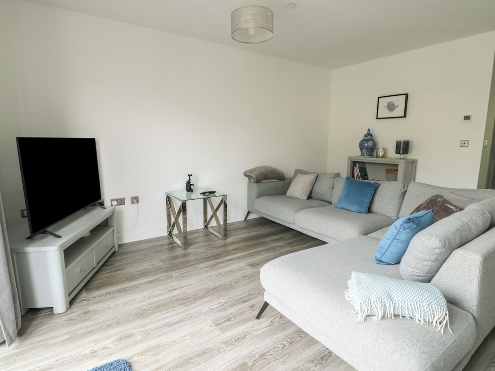 3 Parc Delfryn