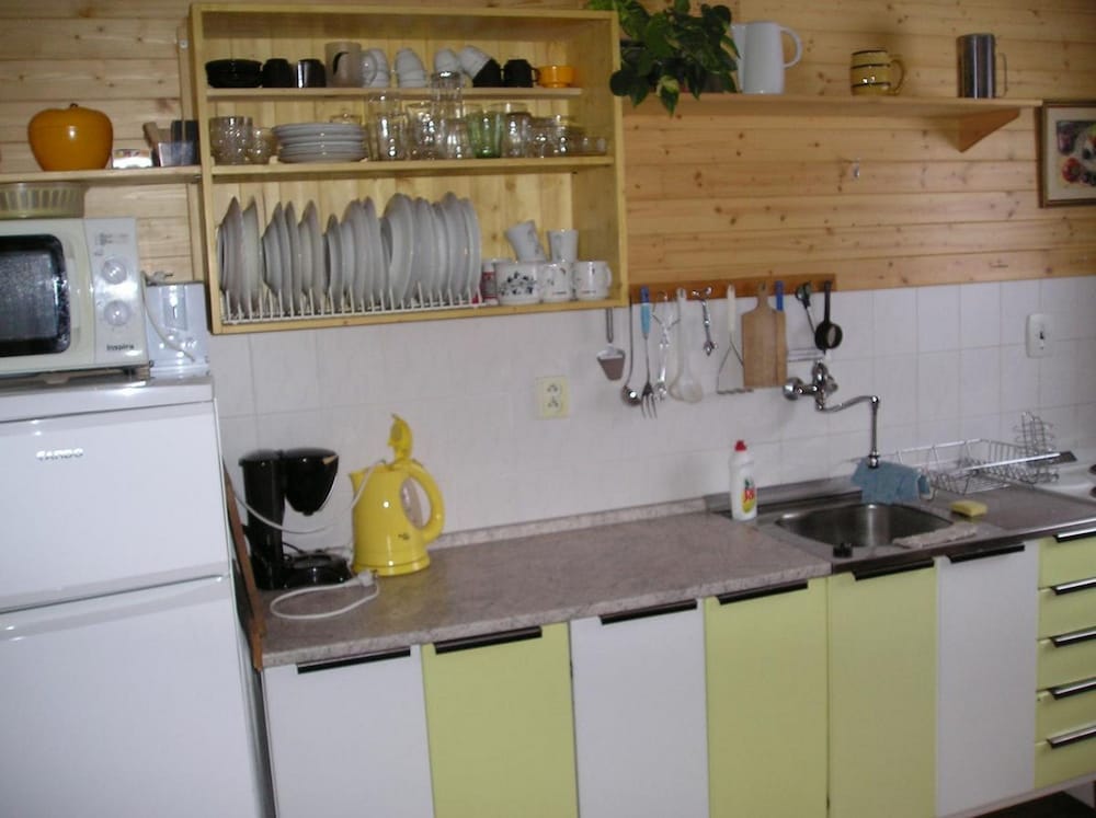 Marie Pavla With 7 Bedrooms and 4 Bathrooms